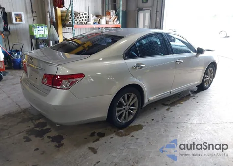 2011 Lexus Es 350 z USA, uszkodzony, nr VIN JTHBK1EG3B2433008